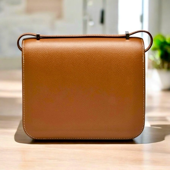 SOLD! HERMES Constance 18 Mini Gold Epsom Leather PHW. Stamp B! - Picture 2 of 16